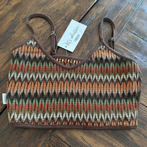 12th Tribe Multicolor Knit Crop Top - Picture 8 of 9